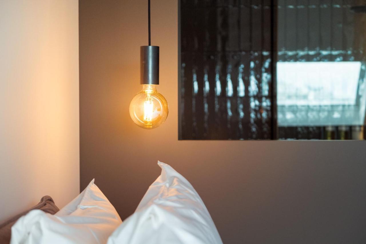 U Eat & Sleep Antwerp Hotel Luaran gambar
