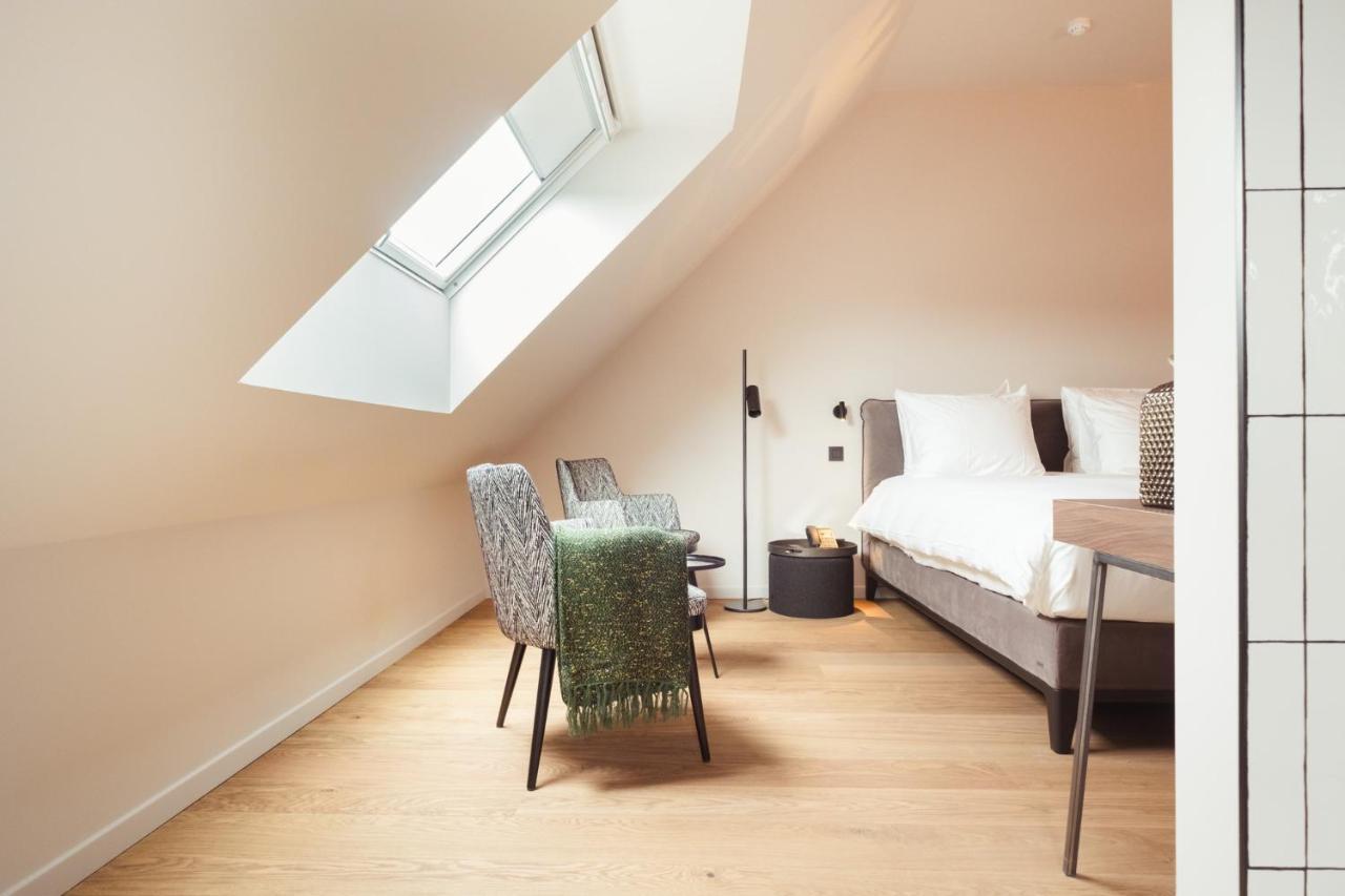 U Eat & Sleep Antwerp Hotel Luaran gambar