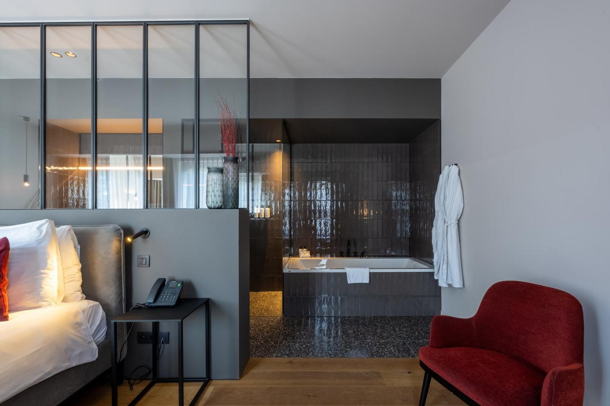U Eat & Sleep Antwerp Hotel Luaran gambar