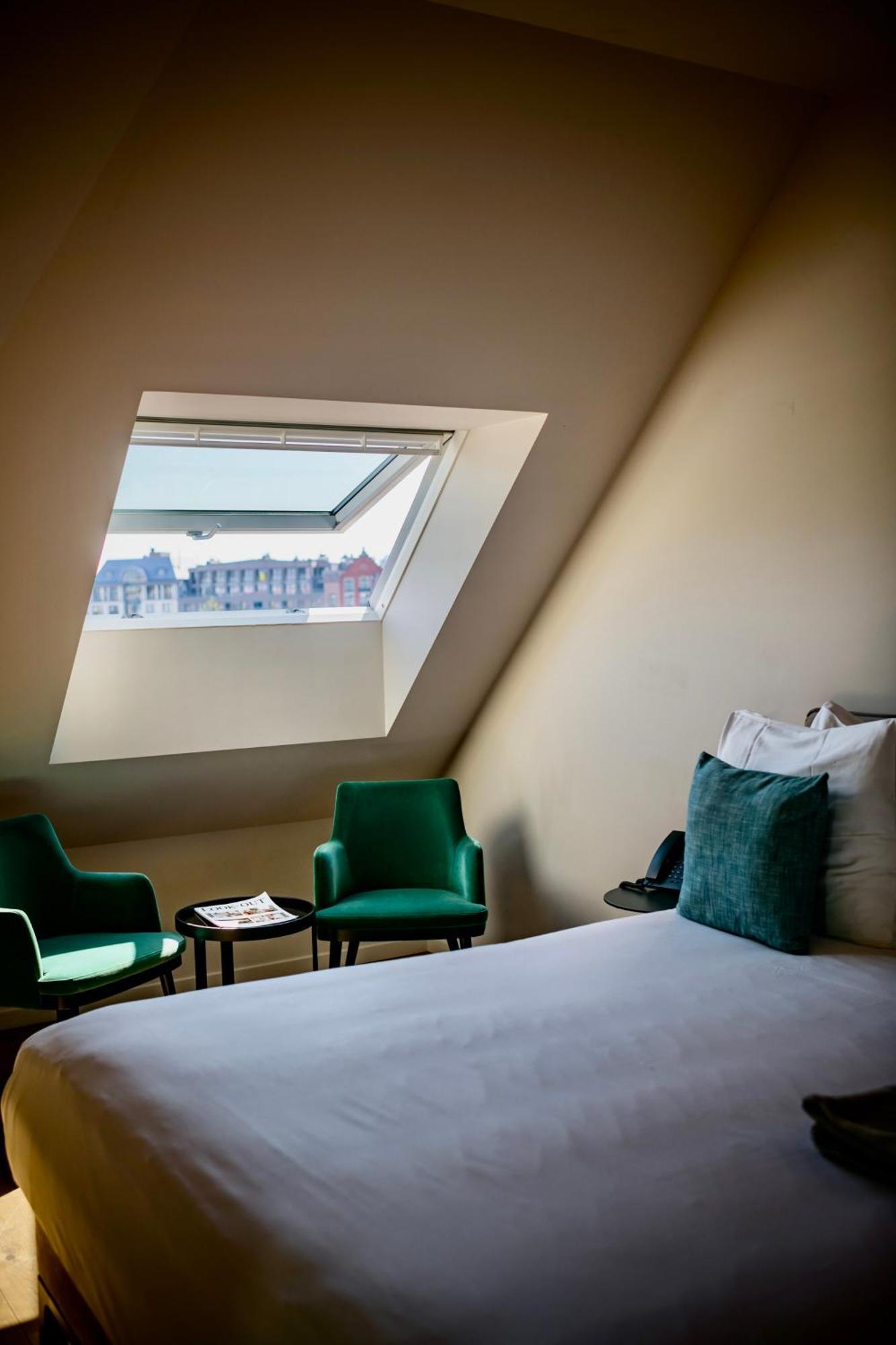 U Eat & Sleep Antwerp Hotel Luaran gambar