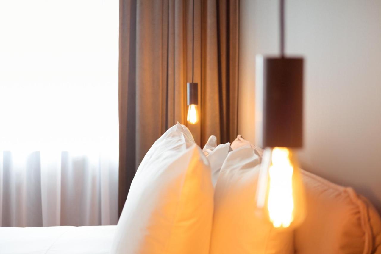U Eat & Sleep Antwerp Hotel Luaran gambar